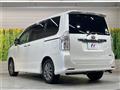 2012 Toyota Voxy