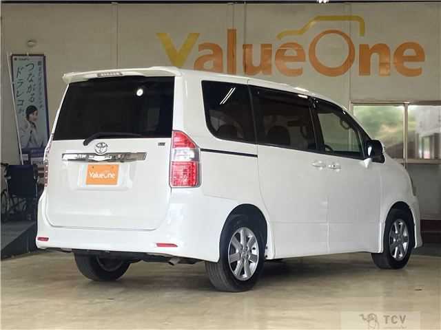 2008 Toyota Noah