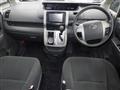 2007 Toyota Voxy