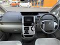 2010 Toyota Noah