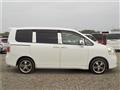 2009 Toyota Noah