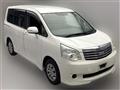 2013 Toyota Noah