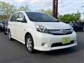 2014 Toyota Isis