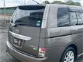 2013 Toyota Isis