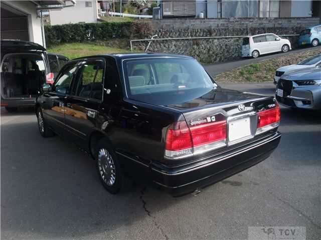 2015 Toyota Crown
