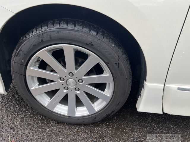 2014 Nissan Elgrand