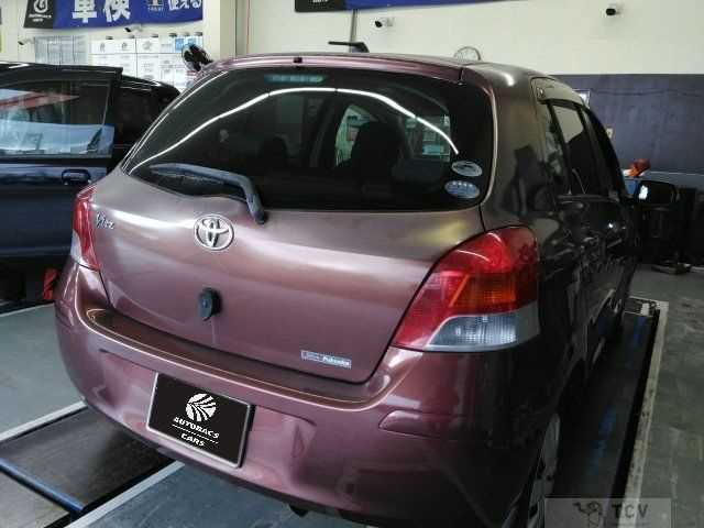 2009 Toyota Vitz