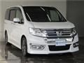 2013 Honda Step WGN