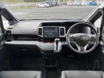 2013 Honda Step WGN