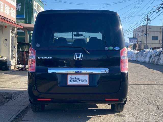 2013 Honda Step WGN