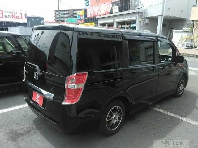2014 Honda Step WGN