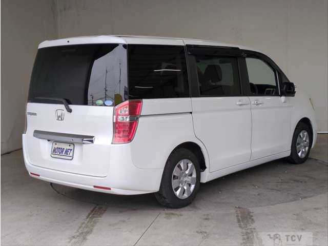 2013 Honda Step WGN