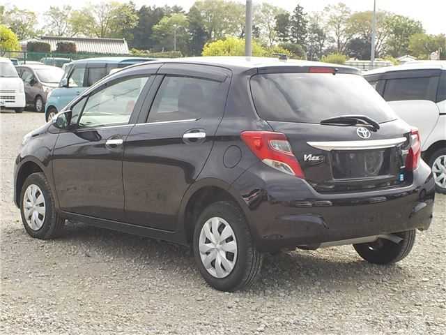 2015 Toyota Vitz