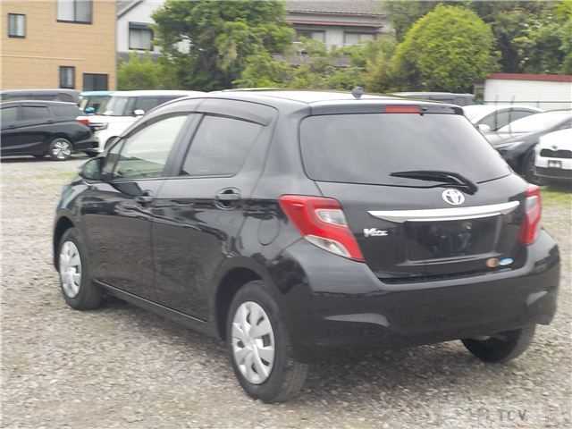 2015 Toyota Vitz