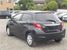 2015 Toyota Vitz