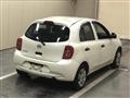 2017 Nissan March
