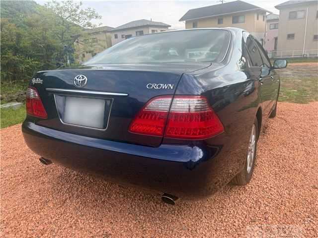 2006 Toyota Crown
