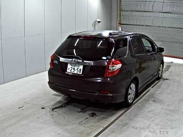 2012 Honda Fit shuttle