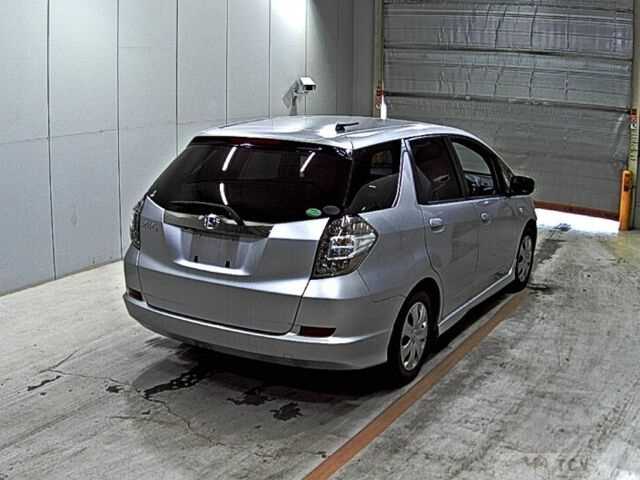 2013 Honda Fit shuttle