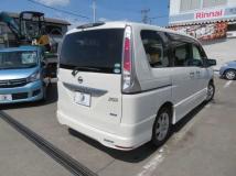 2012 Nissan Serena