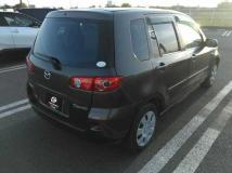 2005 Mazda Demio