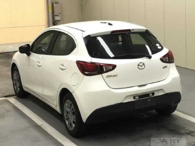 2015 Mazda Demio
