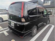 2010 Nissan Serena