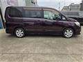 2009 Nissan Serena