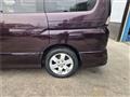 2009 Nissan Serena
