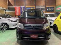 2009 Nissan Serena
