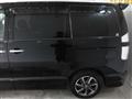 2006 Toyota Voxy