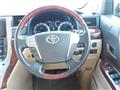 2009 Toyota Alphard