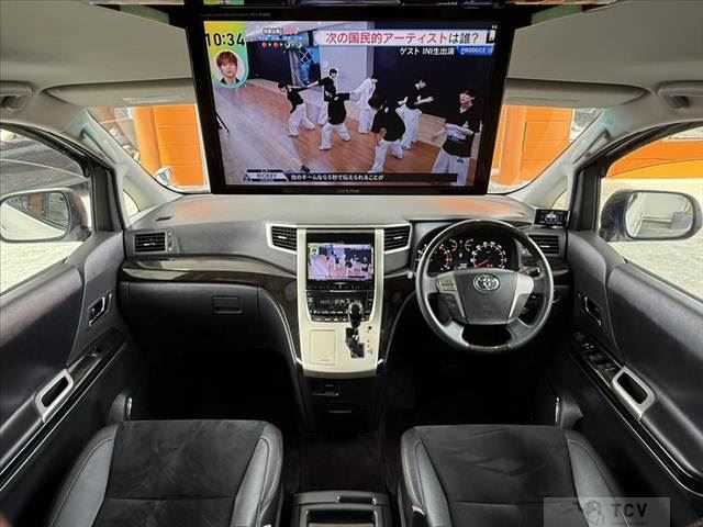 2013 Toyota Vellfire