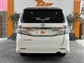 2013 Toyota Vellfire