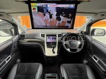 2013 Toyota Vellfire