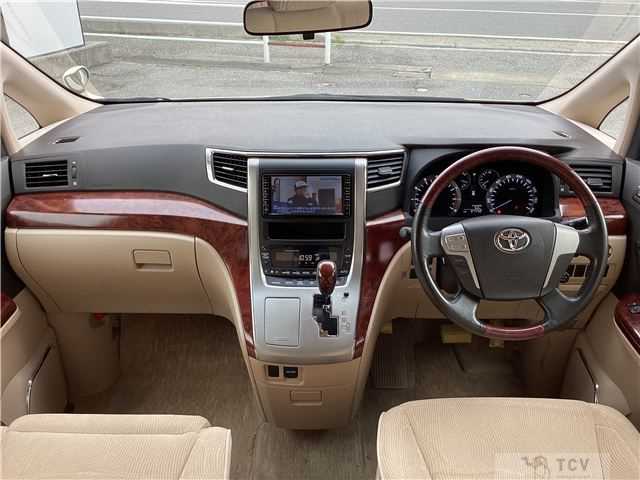 2010 Toyota Alphard