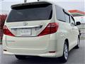 2010 Toyota Alphard
