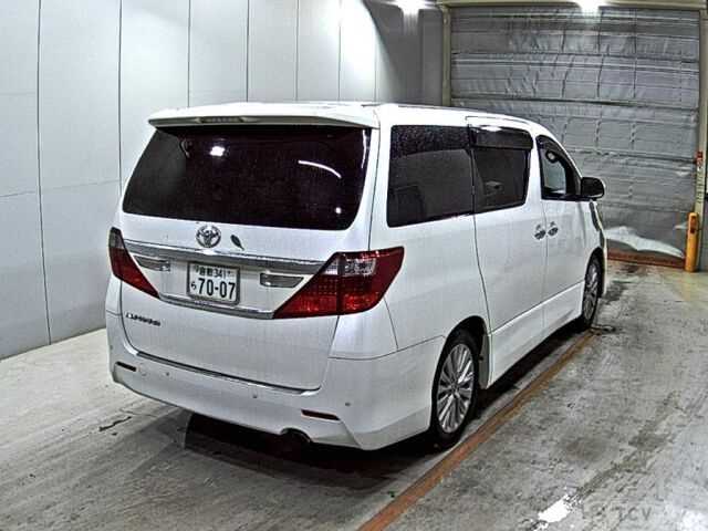 2012 Toyota Alphard