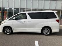 2011 Toyota Alphard