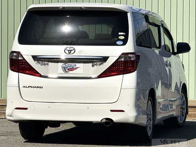 2009 Toyota Alphard