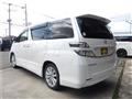2009 Toyota Vellfire