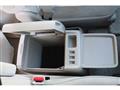 2005 Toyota Alphard