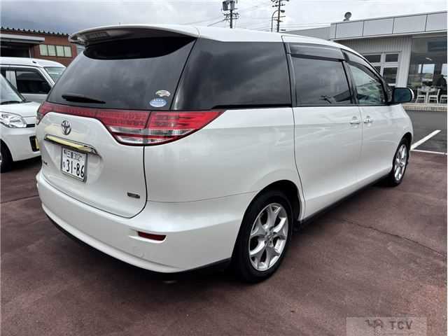 2006 Toyota Estima