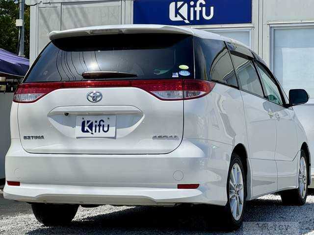 2009 Toyota Estima