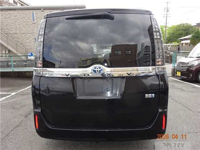 2015 Toyota Voxy