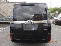 2015 Toyota Voxy