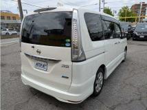 2013 Nissan Serena