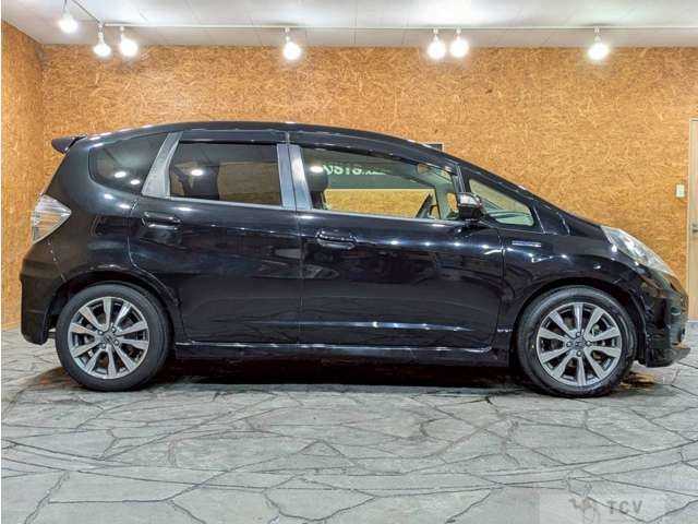 2012 Honda Fit Hybrid