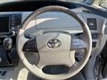 2011 Toyota Estima Hybrid