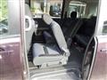 2009 Nissan Serena